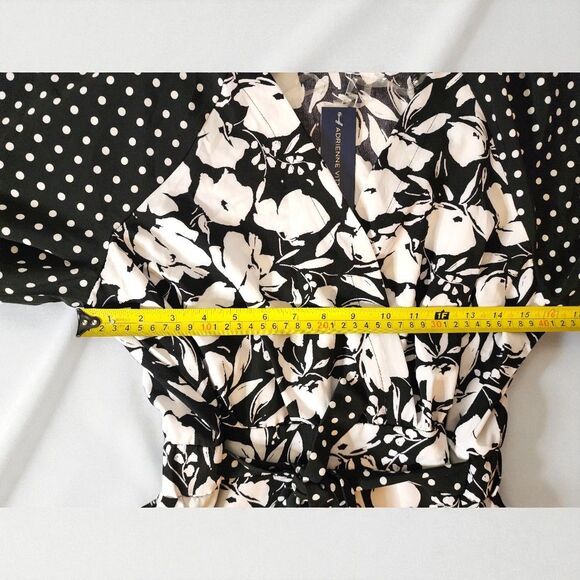 Adrienne Vittadini NWT Dress Small Black White Polka Dot Floral Pinup Rockabilly - Picture 9 of 9